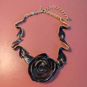 Oscar De La Renta, Black/Gold Plated - Rose Statement Necklace